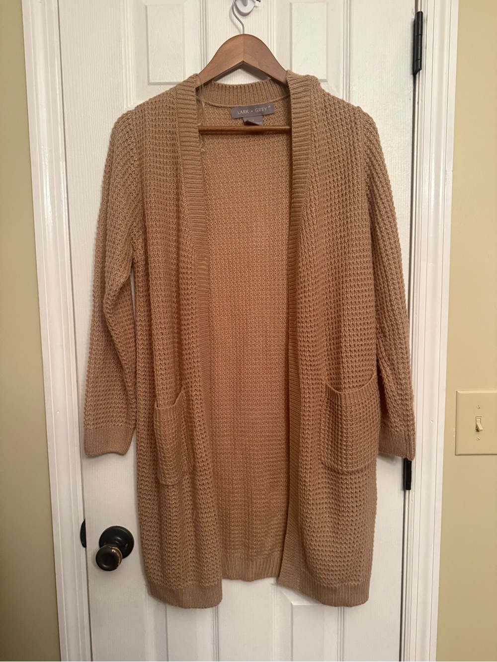 Lark & Grey Camel beige woven Knit Cardigan large $68 Anthropologie
